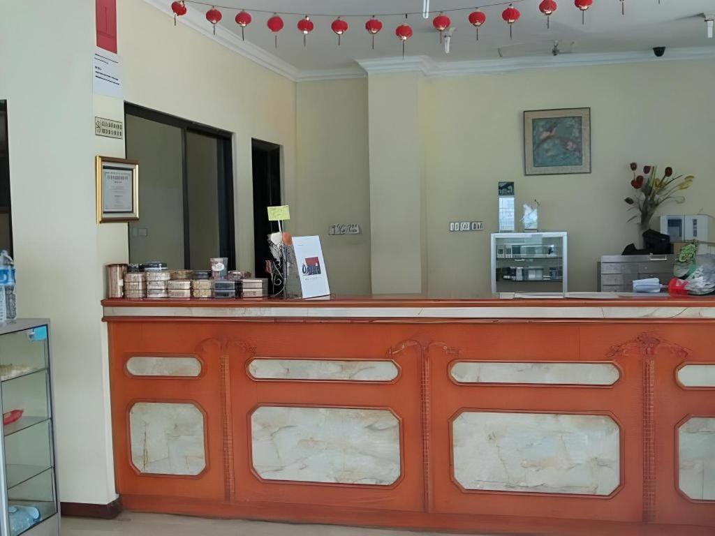 Hotel Lautze Indah ジャカルタ エクステリア 写真