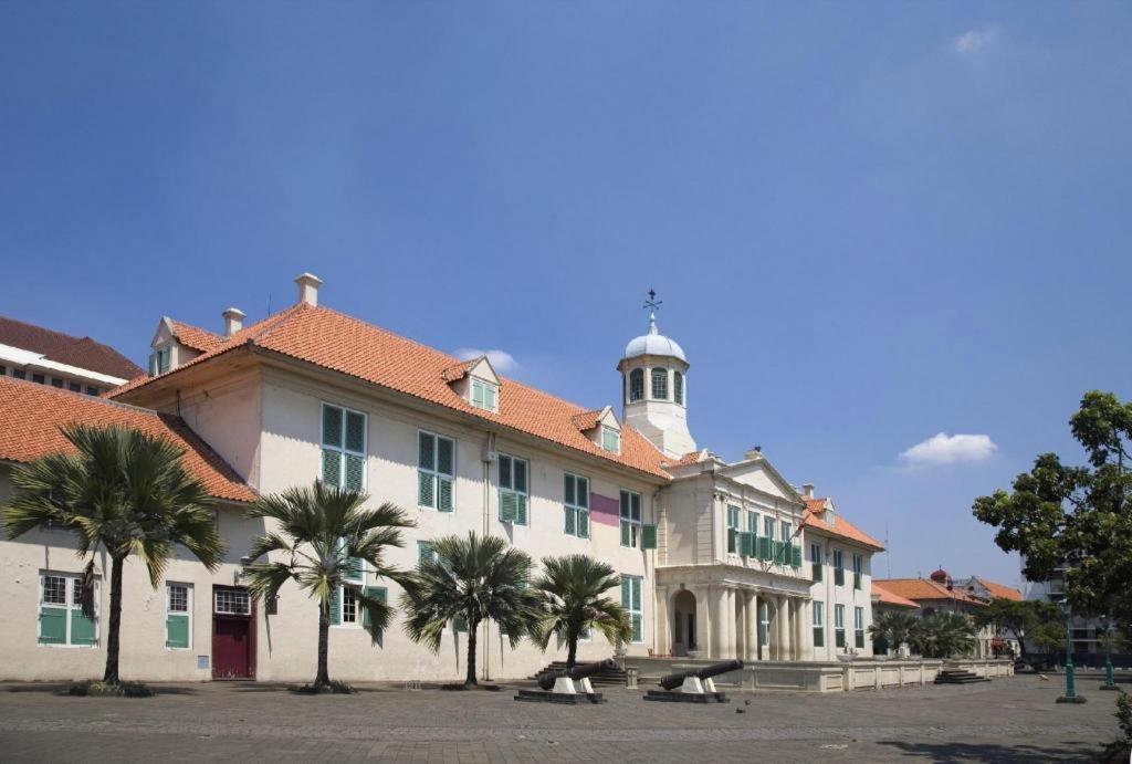 Hotel Lautze Indah ジャカルタ エクステリア 写真