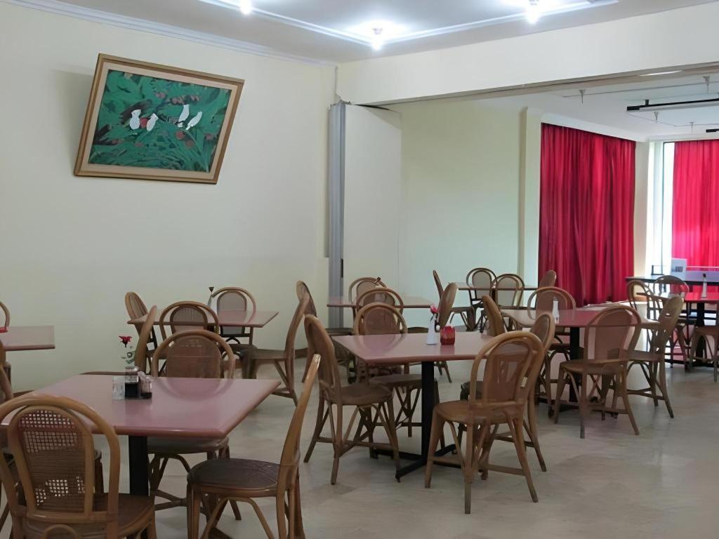 Hotel Lautze Indah ジャカルタ エクステリア 写真