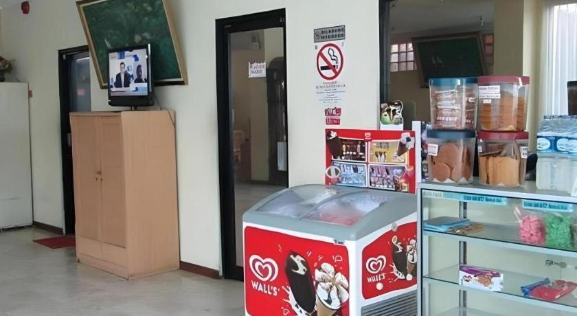 Hotel Lautze Indah ジャカルタ エクステリア 写真