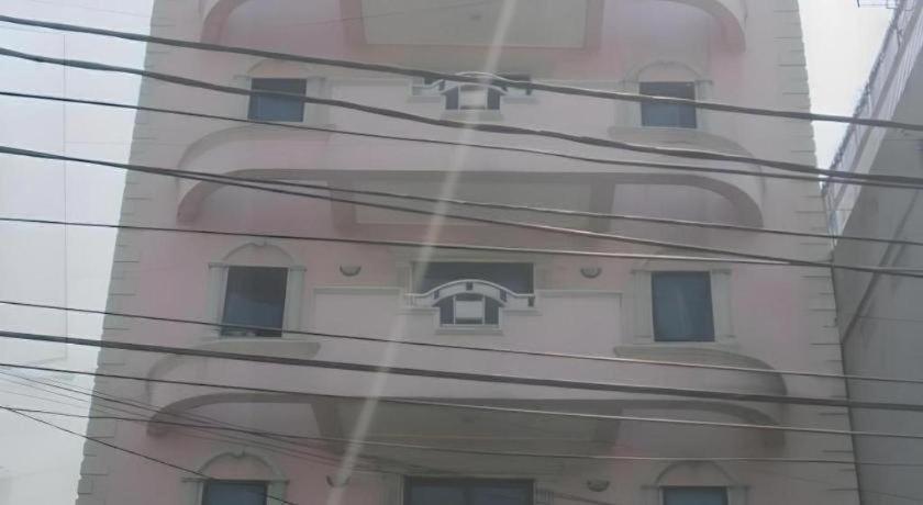 Hotel Lautze Indah ジャカルタ エクステリア 写真