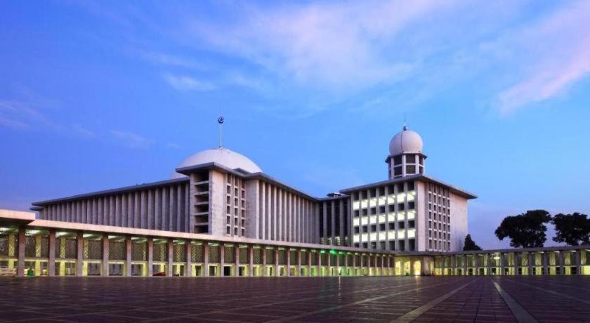 Hotel Lautze Indah ジャカルタ エクステリア 写真
