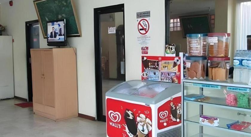 Hotel Lautze Indah ジャカルタ エクステリア 写真